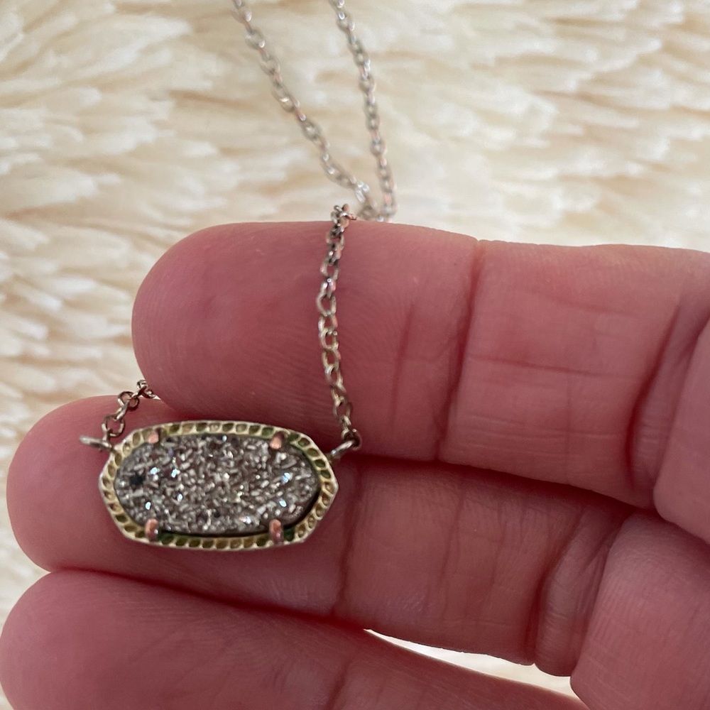 Kendra Scott Necklace
